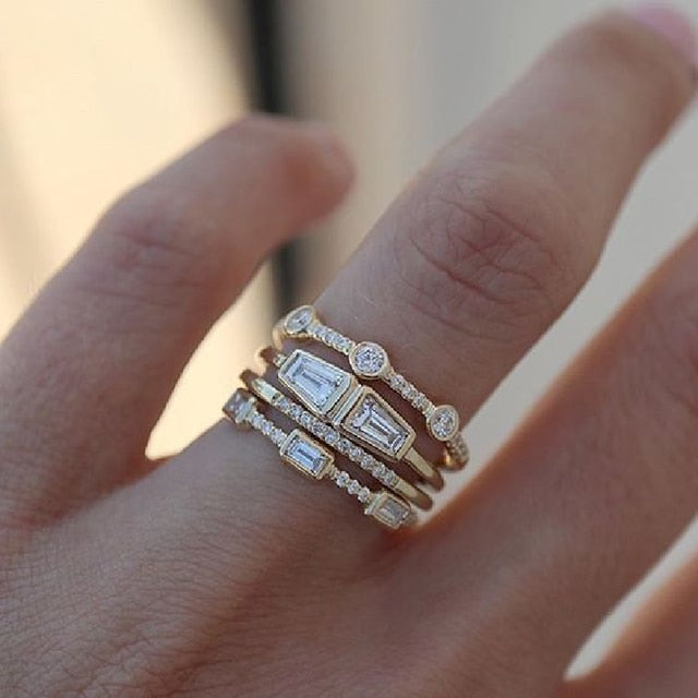 Lumiére™ Geometrisches Ring-Set in Goldoptik mit Runden Zirkonia-Kristallen