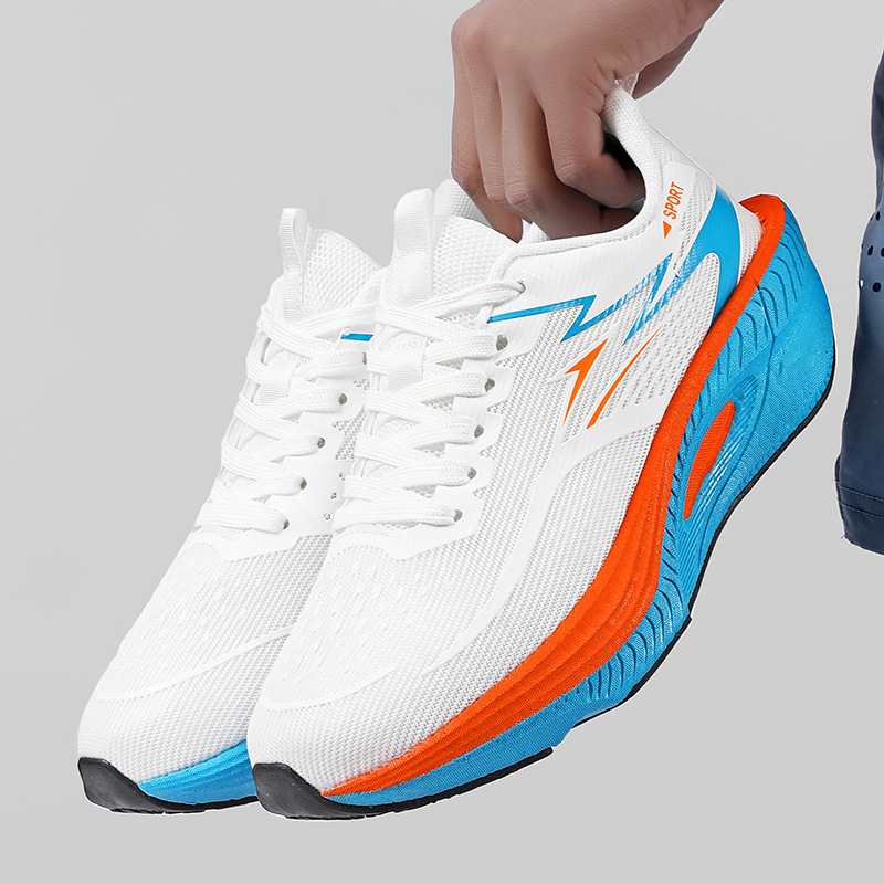BreezeStep™ | Genieße kühle Frische bei jedem Lauf