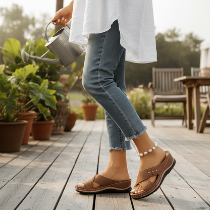 Flexora™ | Leichte Keilabsatz-Sandalen für stabilen Komfort